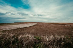 plogat land arkivbilder plogat land arkivbilder