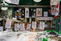 Poissonnerie de place de Pike photographie stock libre de droits Poissonnerie de place de Pike photographie stock libre de droits