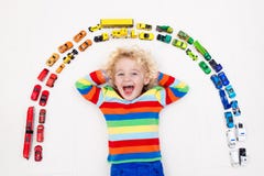 pojkebilar little leka toy Toys för ungar Arkivbild pojkebilar little leka toy Toys för ungar Arkivbild