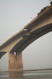 Pont au-dessus du Gange à Patna, Inde photos libres de droits Pont au-dessus du Gange à Patna, Inde photos libres de droits