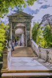Ponte do m?rmore do arco em Tsarskoe Selo o jardim de Alexander fotografia de stock Ponte do m?rmore do arco em Tsarskoe Selo o jardim de Alexander fotografia de stock