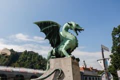 Ponte famoso Zmajski del drago pi?, simbolo di Transferrina, capitale della Slovenia, Europa immagini stock Ponte famoso Zmajski del drago pi?, simbolo di Transferrina, capitale della Slovenia, Europa immagini stock