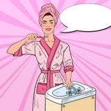 Pop Art Smiling Young Woman Brushing-Tanden in Badkamers Mondelinge hygiëne Royalty-vrije Stock Afbeelding Pop Art Smiling Young Woman Brushing-Tanden in Badkamers Mondelinge hygiëne Royalty-vrije Stock Afbeelding