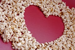 popcornu w kształcie serca zdjęcie stock popcornu w kształcie serca zdjęcie stock