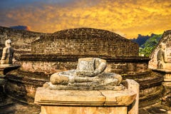 Por do sol de Sri Lanka Polonnaruwa Vatadage imagem de stock Por do sol de Sri Lanka Polonnaruwa Vatadage imagem de stock