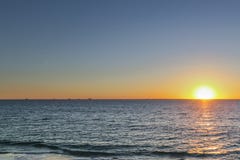 Por do sol em uma praia perto de Subiaco, Austrália Ocidental foto de stock Por do sol em uma praia perto de Subiaco, Austrália Ocidental foto de stock