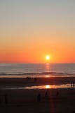 Por do sol fistral da praia de Newquay Cornualha, fulgor impressionante da luz fotos de stock Por do sol fistral da praia de Newquay Cornualha, fulgor impressionante da luz fotos de stock