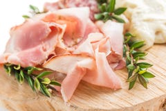 Porchetta, prosciutto arrostito Immagini Stock Porchetta, prosciutto arrostito Immagini Stock