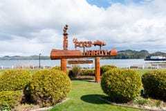 Port robuste, AVANT JÉSUS CHRIST, Canada - vers 2017 : Accueil pour mettre en communication Hardy Sign images stock Port robuste, AVANT JÉSUS CHRIST, Canada - vers 2017 : Accueil pour mettre en communication Hardy Sign images stock