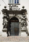 Porta con barocco della struttura, Transferrina fotografia stock Porta con barocco della struttura, Transferrina fotografia stock