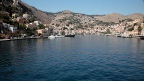 Porto de Symi, Grécia Porto de Symi, Grécia