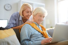 Contemporary Senior Man Using Laptop royalty free stock photography Contemporary Senior Man Using Laptop royalty free stock photography
