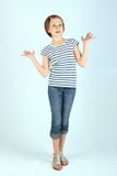 Portrait d'une fille mignonne semblant étonnée la préadolescent de fille a étonné Image libre de droits Portrait d'une fille mignonne semblant étonnée la préadolescent de fille a étonné Image libre de droits