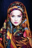 Portrait de femme noble contemporaine avec l'art de visage créatif photo stock Portrait de femme noble contemporaine avec l'art de visage créatif photo stock