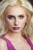 Portret piękna młoda blondynki dziewczyny mody fotografia fotografia royalty free Portret piękna młoda blondynki dziewczyny mody fotografia fotografia royalty free