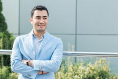 Portret wspaniały młody człowiek fotografia stock Portret wspaniały młody człowiek fotografia stock