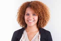 Porträt einer jungen AfroamerikanerGeschäftsfrau - schwarzes peop stockbild Porträt einer jungen AfroamerikanerGeschäftsfrau - schwarzes peop stockbild