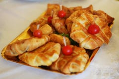 Postre sabroso con pasta en el banquete imagen de archivo libre de regalías Postre sabroso con pasta en el banquete imagen de archivo libre de regalías