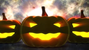 Potirons de Halloween avec la lumière de bougie à l'intérieur Photographie stock libre de droits Potirons de Halloween avec la lumière de bougie à l'intérieur Photographie stock libre de droits