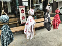 Poupées de moine de soleil au Japon photographie stock libre de droits Poupées de moine de soleil au Japon photographie stock libre de droits
