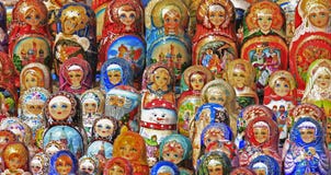 Poupées russes de Matryoshka image libre de droits Poupées russes de Matryoshka image libre de droits