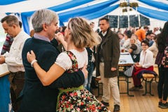 Prag, am 23. September 2017: Das traditionelle deutsche Bierfestival feiernd, nannte Oktoberfest in der Tschechischen Republik A stockbild Prag, am 23. September 2017: Das traditionelle deutsche Bierfestival feiernd, nannte Oktoberfest in der Tschechischen Republik A stockbild