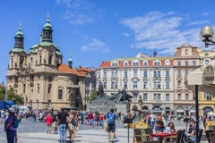PRAGUA TJECKIEN 30 06 Gammal fyrkant för stad 2018 En av de huvudsakliga dragningarna av Prague royaltyfri fotografi PRAGUA TJECKIEN 30 06 Gammal fyrkant för stad 2018 En av de huvudsakliga dragningarna av Prague royaltyfri fotografi
