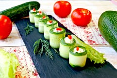 Prato festivo dos pepinos Imagem de Stock Royalty Free Prato festivo dos pepinos Imagem de Stock Royalty Free