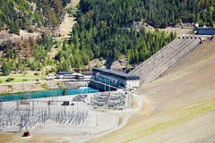 Presa hidroeléctrica de Benmore del lago, Nueva Zelandia Imagenes de archivo Presa hidroeléctrica de Benmore del lago, Nueva Zelandia Imagenes de archivo