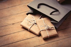  Presentes e saco imagem de stock royalty free