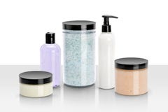 Prodotti di benessere e di bellezza isolati immagini stock Prodotti di benessere e di bellezza isolati immagini stock