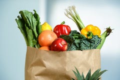 Produce in Grocery Bag stock photography Produce in Grocery Bag stock photography