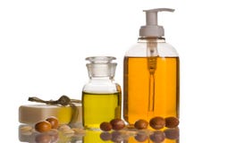 Producto del petróleo y del cosmético del Argan imagenes de archivo Producto del petróleo y del cosmético del Argan imagenes de archivo