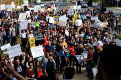 Protesto Tallahassee do Anti-trunfo, Florida imagem de stock Protesto Tallahassee do Anti-trunfo, Florida imagem de stock