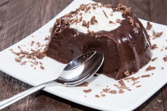 Pudim de chocolate feito fresco imagem de stock Pudim de chocolate feito fresco imagem de stock