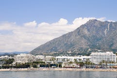 PUERTO BANUS, SPANIEN panorama av Puerto Banus, Marbella, Spanien arkivfoto PUERTO BANUS, SPANIEN panorama av Puerto Banus, Marbella, Spanien arkivfoto