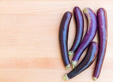 Purpurfärgade japanska aubergine arkivfoton Purpurfärgade japanska aubergine arkivfoton