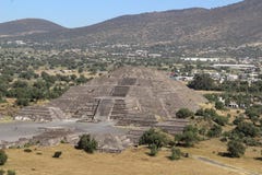 Pyramid av månen i Teotihuacan, Mexico - stad arkivfoton Pyramid av månen i Teotihuacan, Mexico - stad arkivfoton