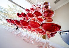 Pyramid Of Pink Champagne Royalty Free Stock Photos Pyramid Of Pink Champagne Royalty Free Stock Photos