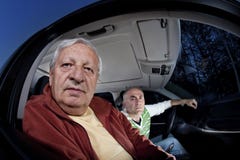 pytać kierunki target1523_1_ przegranych mężczyzna obraz stock pytać kierunki target1523_1_ przegranych mężczyzna obraz stock