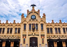 Północna stacja kolejowa Estacio Del Nord Walencja, Hiszpania zdjęcia royalty free Północna stacja kolejowa Estacio Del Nord Walencja, Hiszpania zdjęcia royalty free