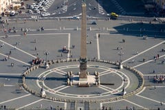 Quadrato della st Peter´s, Roma, Italia immagini stock libere da diritti Quadrato della st Peter´s, Roma, Italia immagini stock libere da diritti