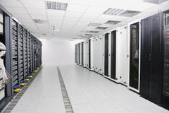 Quarto do server de rede imagem de stock royalty free Quarto do server de rede imagem de stock royalty free