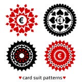 Quattro modelli rotondi del vestito della carta royalty illustrazione gratis Quattro modelli rotondi del vestito della carta royalty illustrazione gratis