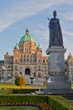 Queen Victoria and Parliament House Canada Royalty Free Stock Image Queen Victoria and Parliament House Canada Royalty Free Stock Image