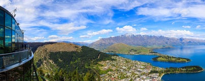Queenstown flyg- sikt från gondolhorisont royaltyfri foto Queenstown flyg- sikt från gondolhorisont royaltyfri foto