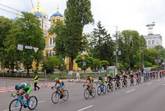 Radfahren: Horizont-Park-Rennen Maidan in Kyiv, Ukraine lizenzfreies stockfoto Radfahren: Horizont-Park-Rennen Maidan in Kyiv, Ukraine lizenzfreies stockfoto