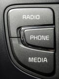 Radiotelefonmedien steuern Knöpfe im Auto stockfoto Radiotelefonmedien steuern Knöpfe im Auto stockfoto