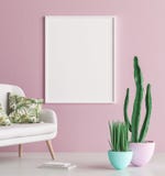 Raillez vers le haut du fond intérieur de cadre d'affiche avec le sofa et le cactus Image libre de droits Raillez vers le haut du fond intérieur de cadre d'affiche avec le sofa et le cactus Image libre de droits