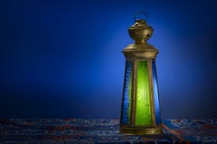 Ramadan Lantern sobre azul Ramadan Lantern sobre azul